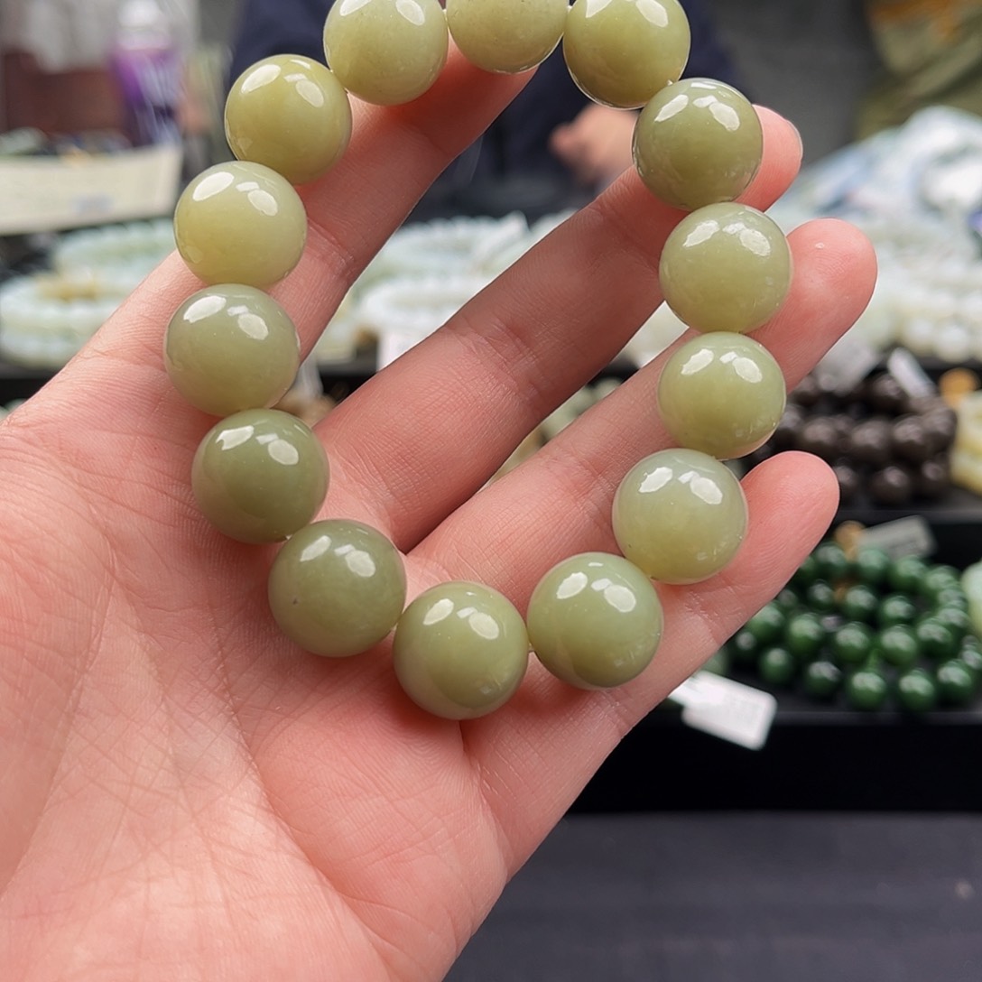 和田玉手串未镶嵌