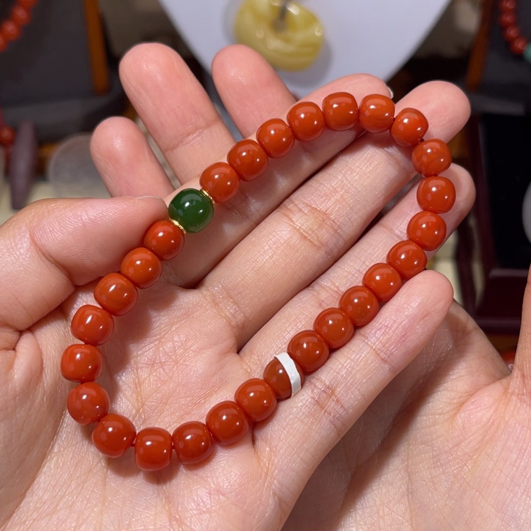 南红玛瑙冷水河老型单圈手串7.6m m未镶嵌