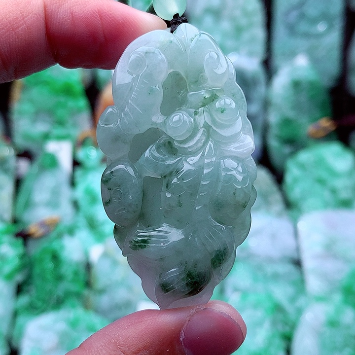 翡翠吊坠(不含链)未镶嵌