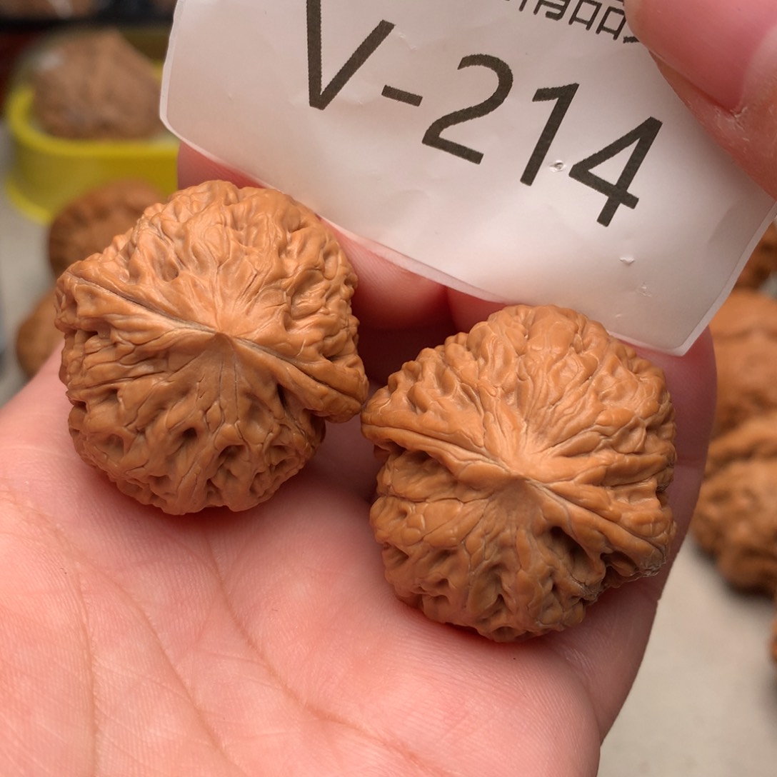 文玩核桃把件35铁锤……….