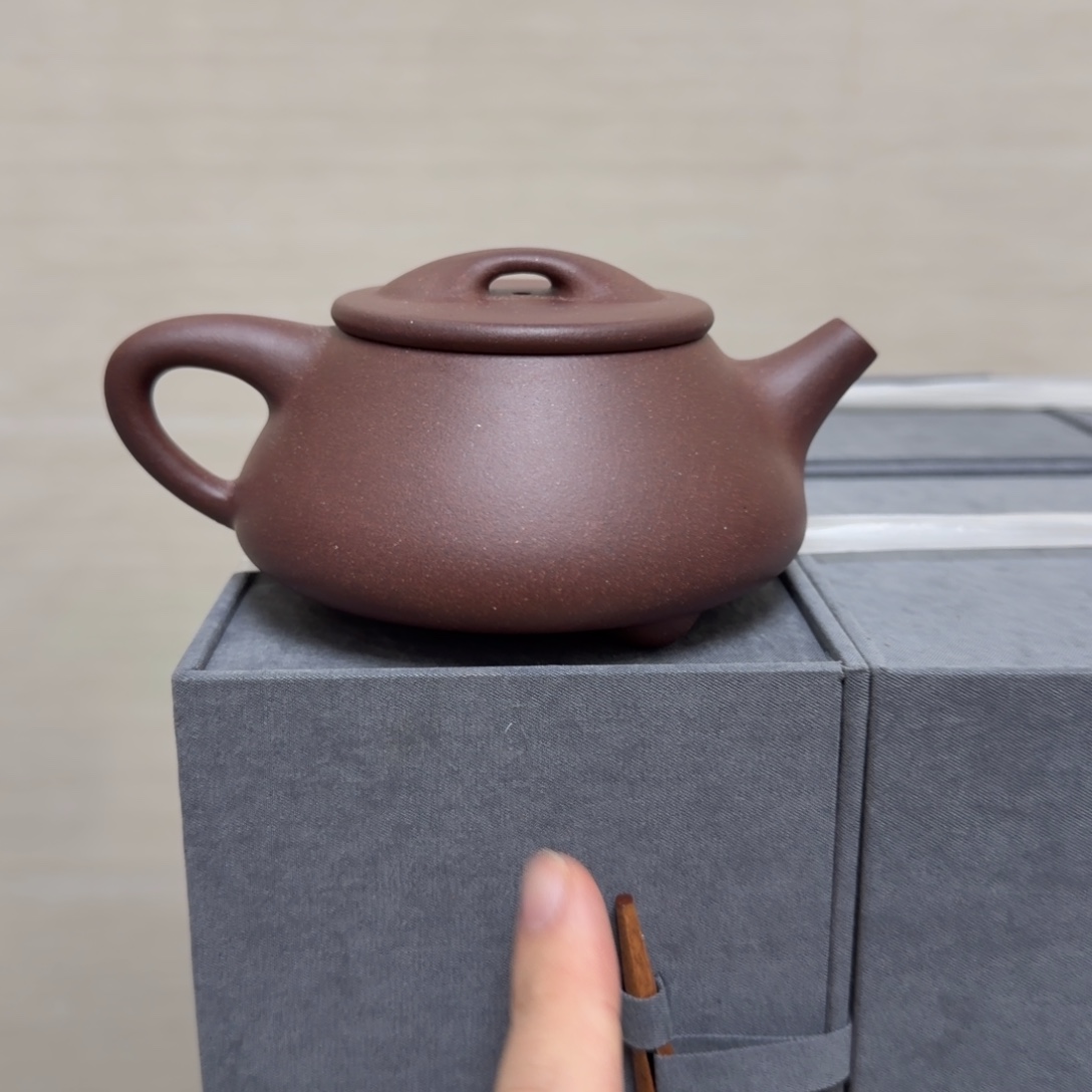 茶杯紫砂小果子市