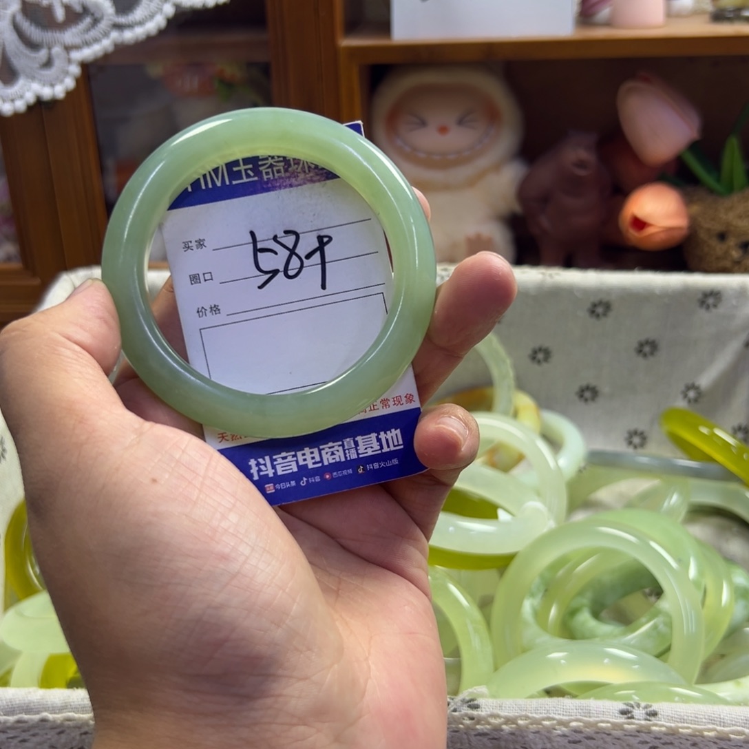 未镶嵌蛇纹石玉手镯616
