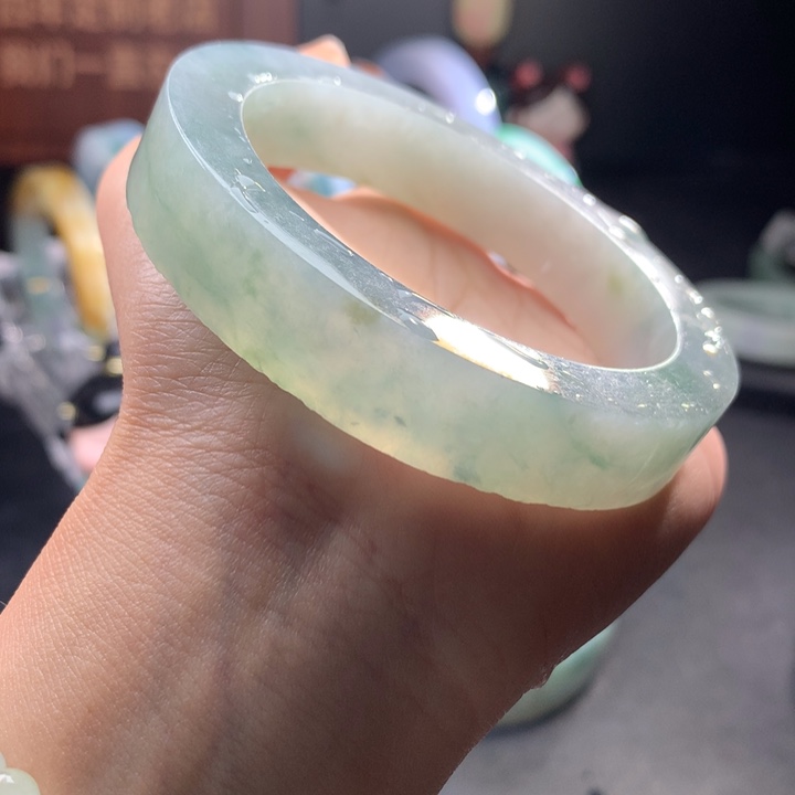 定制翡翠手镯未镶嵌