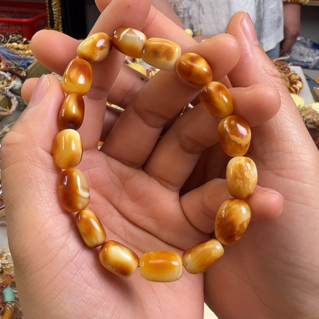 未镶嵌蜜蜡裸石蜜蜡