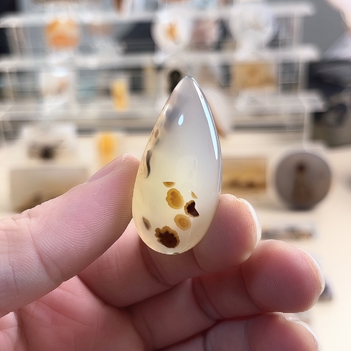 玛瑙/玉髓未镶嵌吊坠(不含链)