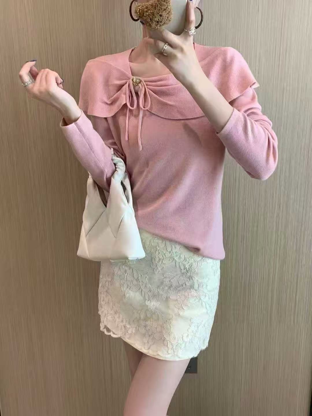 时尚减龄显瘦百搭上衣