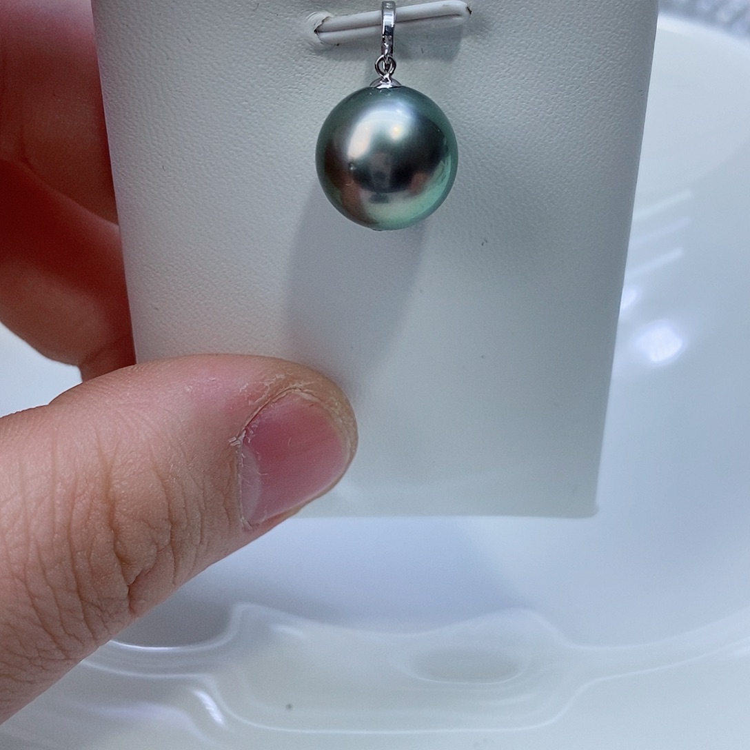 海水珍珠颈饰18K金镶嵌