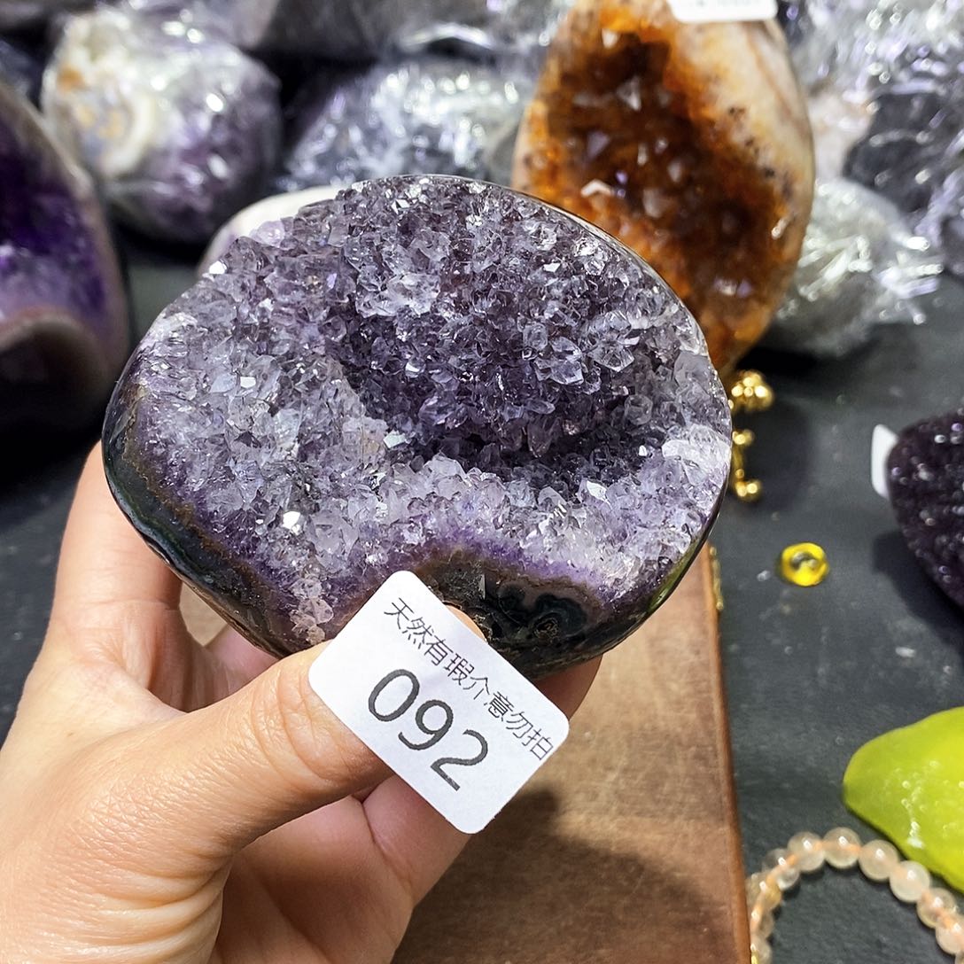 水晶大型摆件（非配饰）未镶嵌