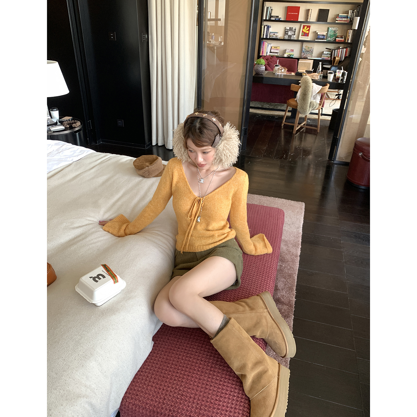 【解锁多种】设计感低领长袖毛衣女修身4692