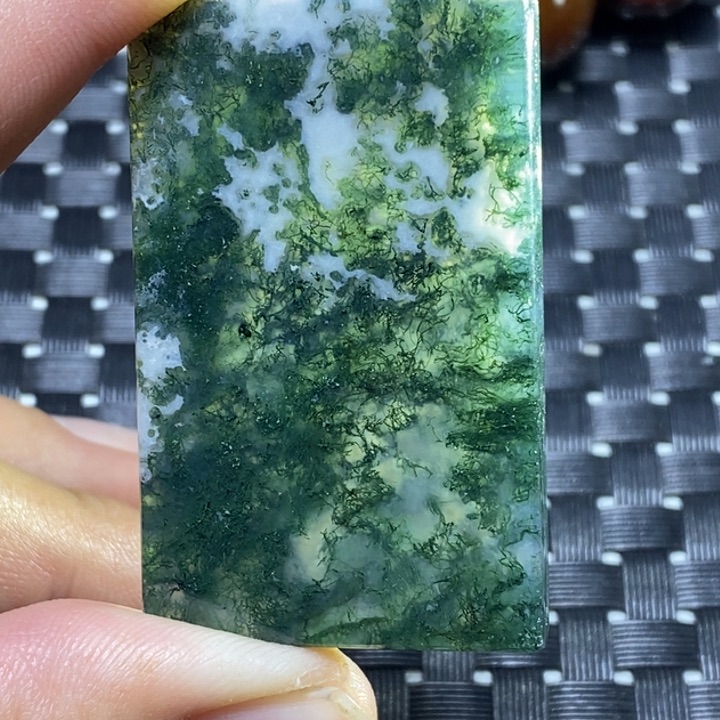 玛瑙/玉髓颈饰未镶嵌故**人