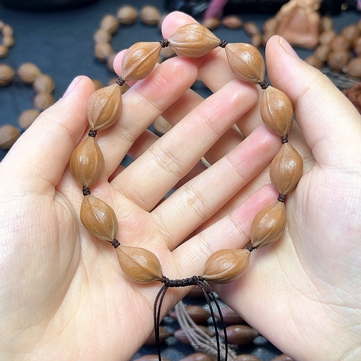 橄榄核手串/手链油 1.3 2.1左右 手