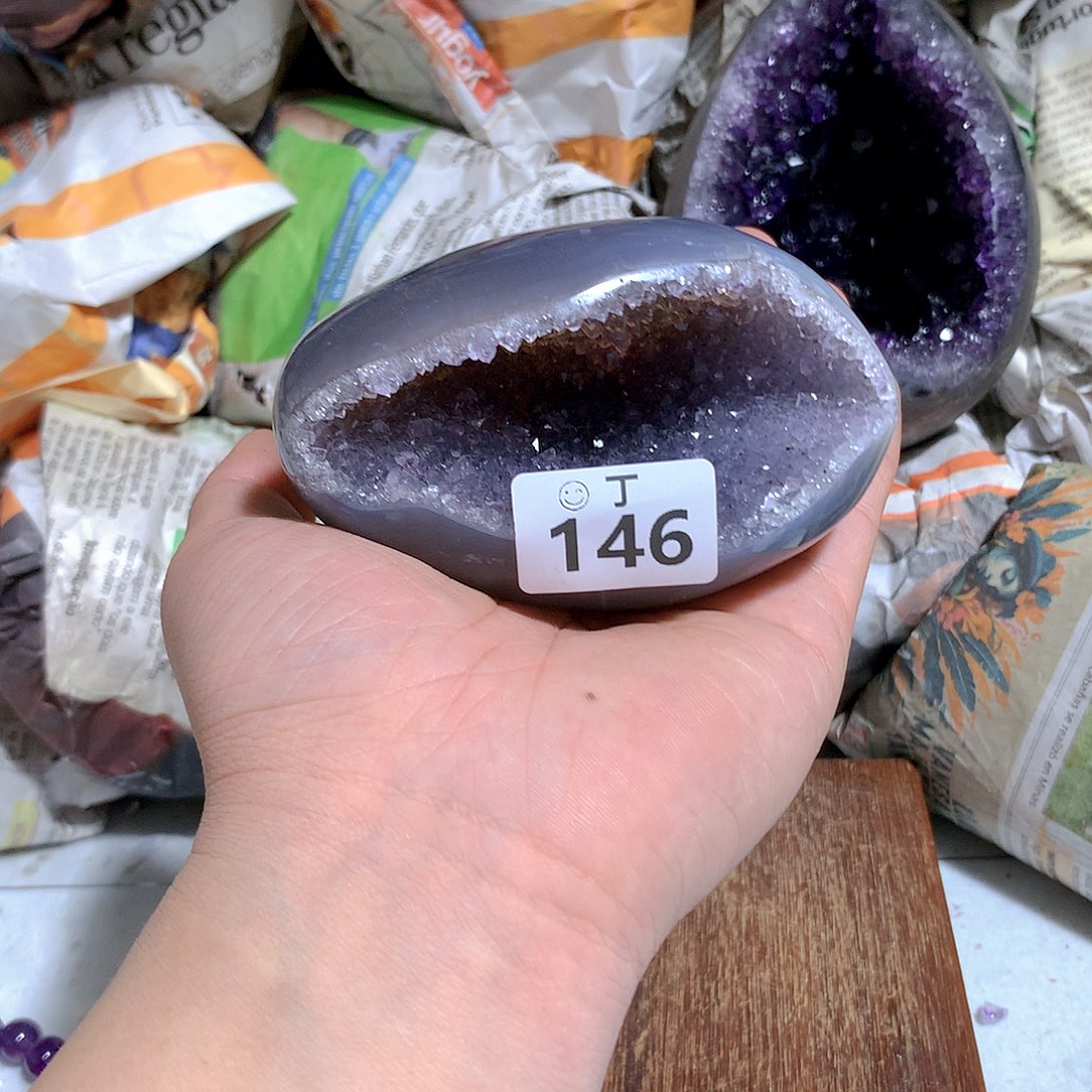 紫晶大型摆件（非配饰）未镶嵌