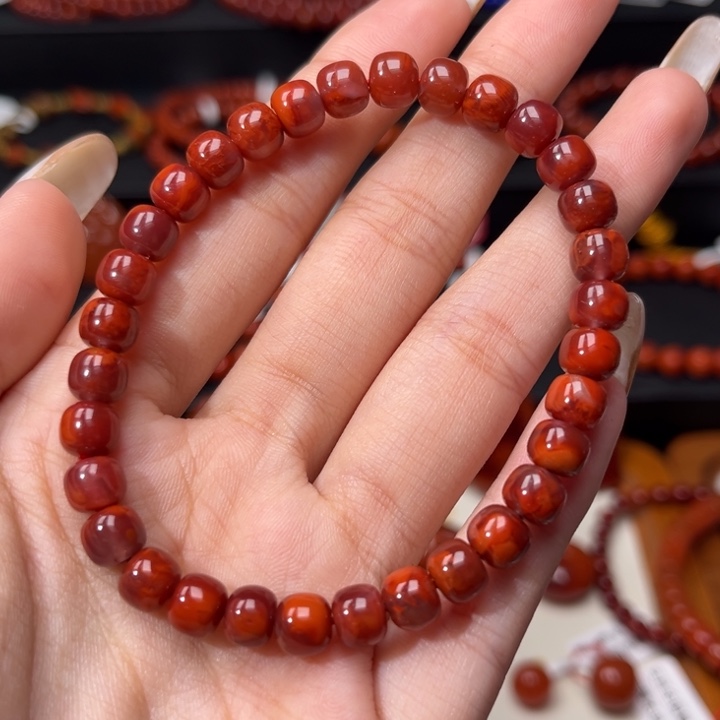 南红玛瑙未镶嵌手链牛血红火焰6.5mm老型手串