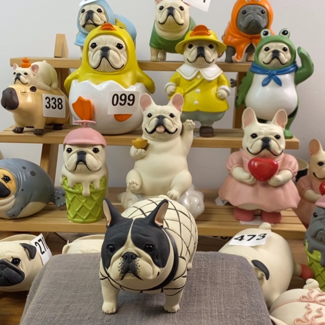 【闪购商品】464黑白花网袜陶瓷周边