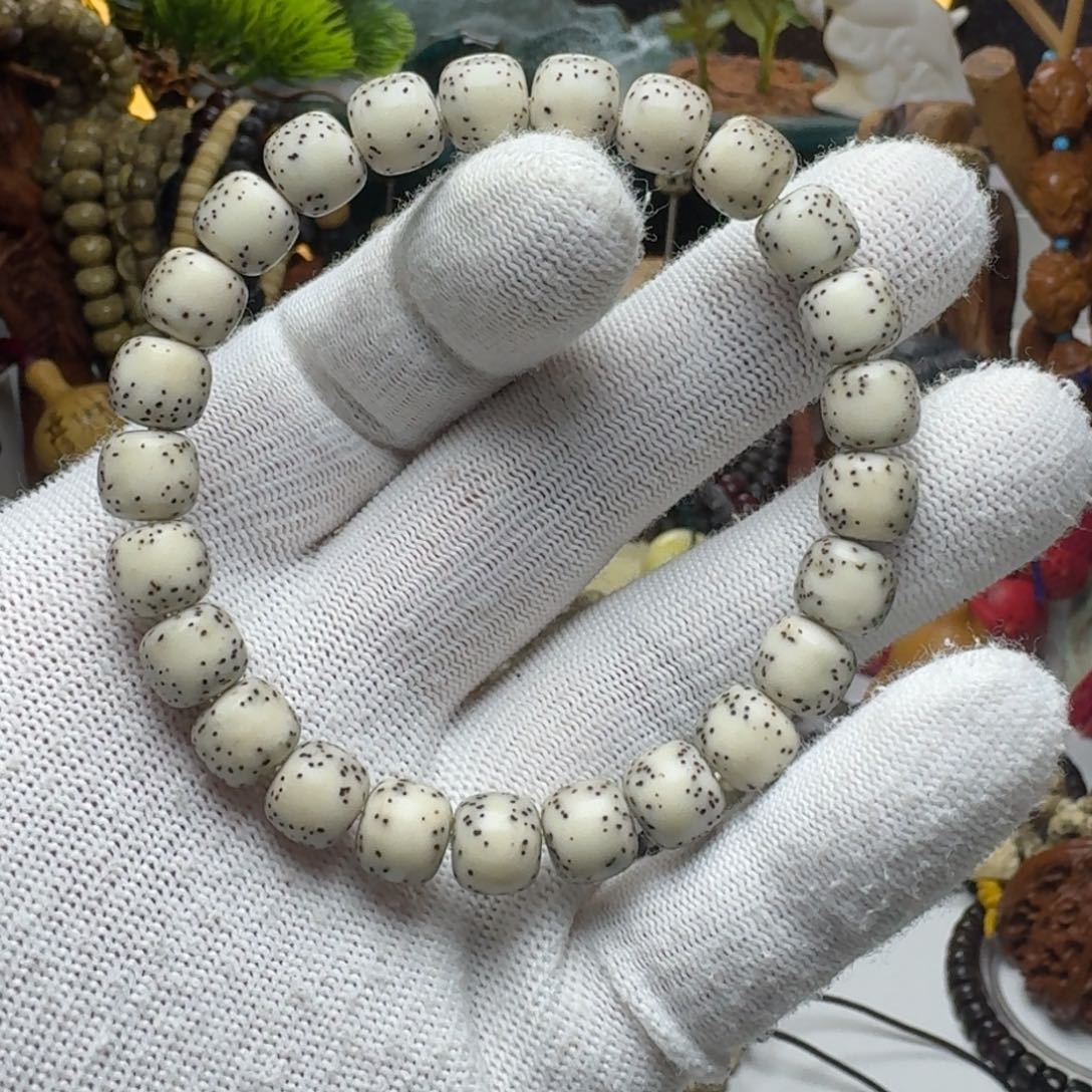 星月菩提手串1号车尺寸9.8石玉河豚单圈