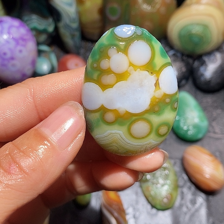 玛瑙/玉髓颈饰未镶嵌山**7