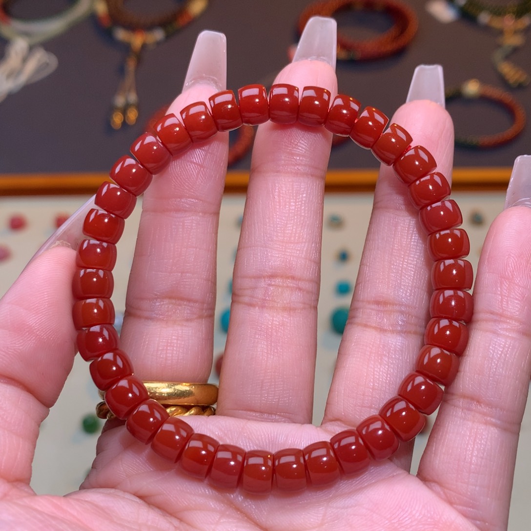 南红玛瑙未镶嵌颈饰