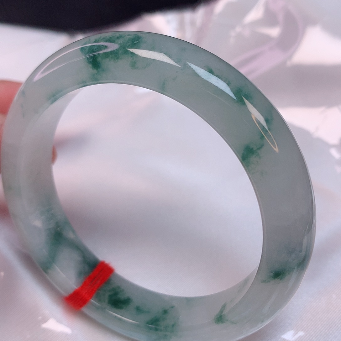 翡翠手镯未镶嵌56 翡翠手镯