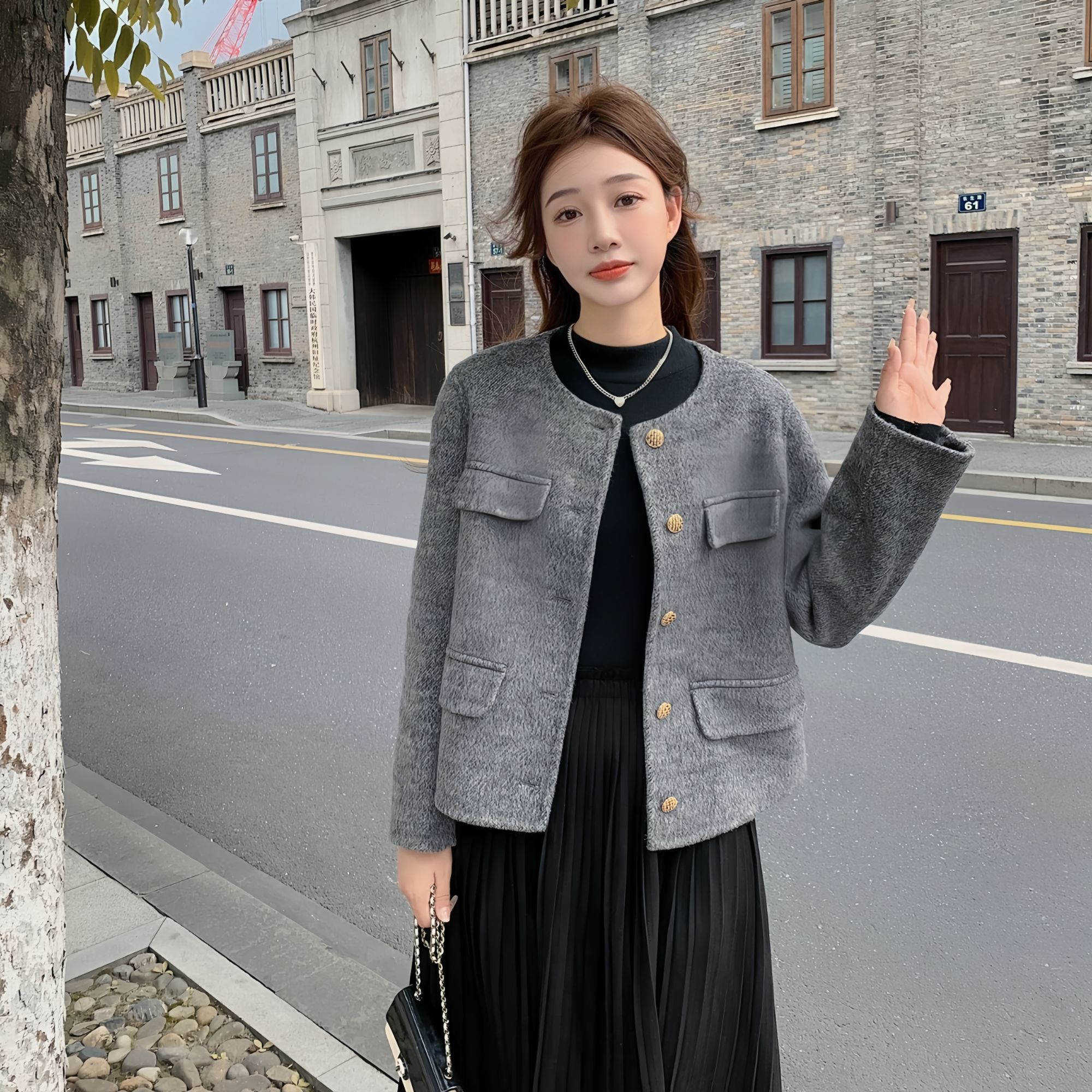 「巴黎漫步」2025春秋款新款羊毛毛呢大衣短款赫本小香风双面呢外套