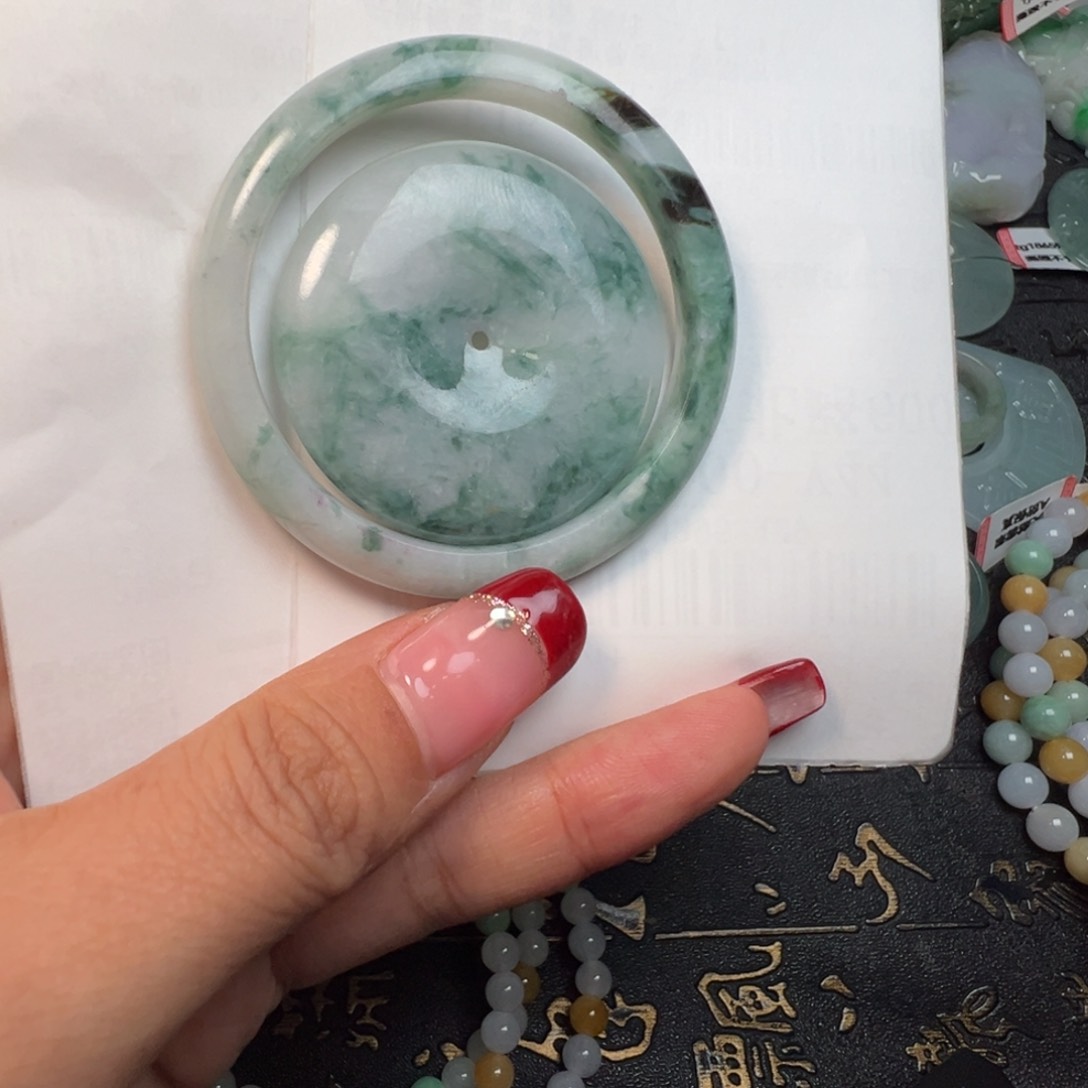 定制翡翠未镶嵌翡翠挂件