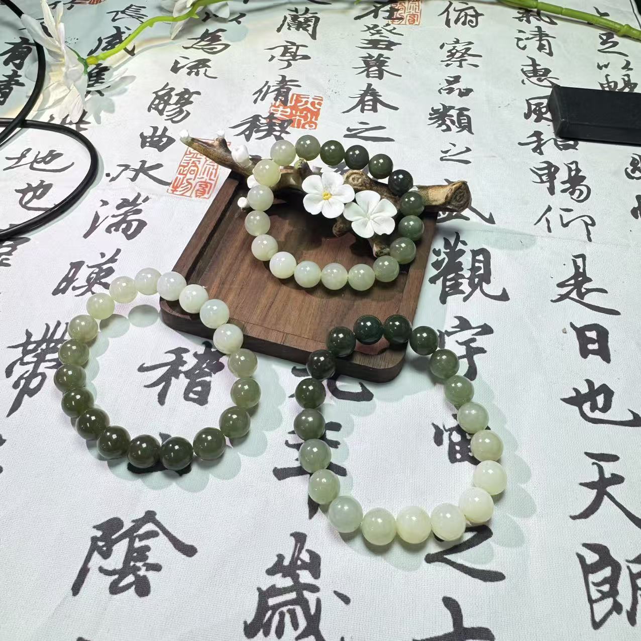 天然和田玉手串 拍一发一多样性发其一 1010052