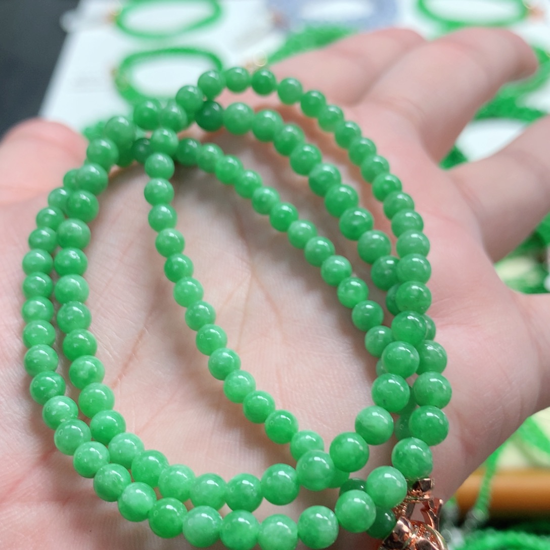 翡翠未镶嵌手链翡翠