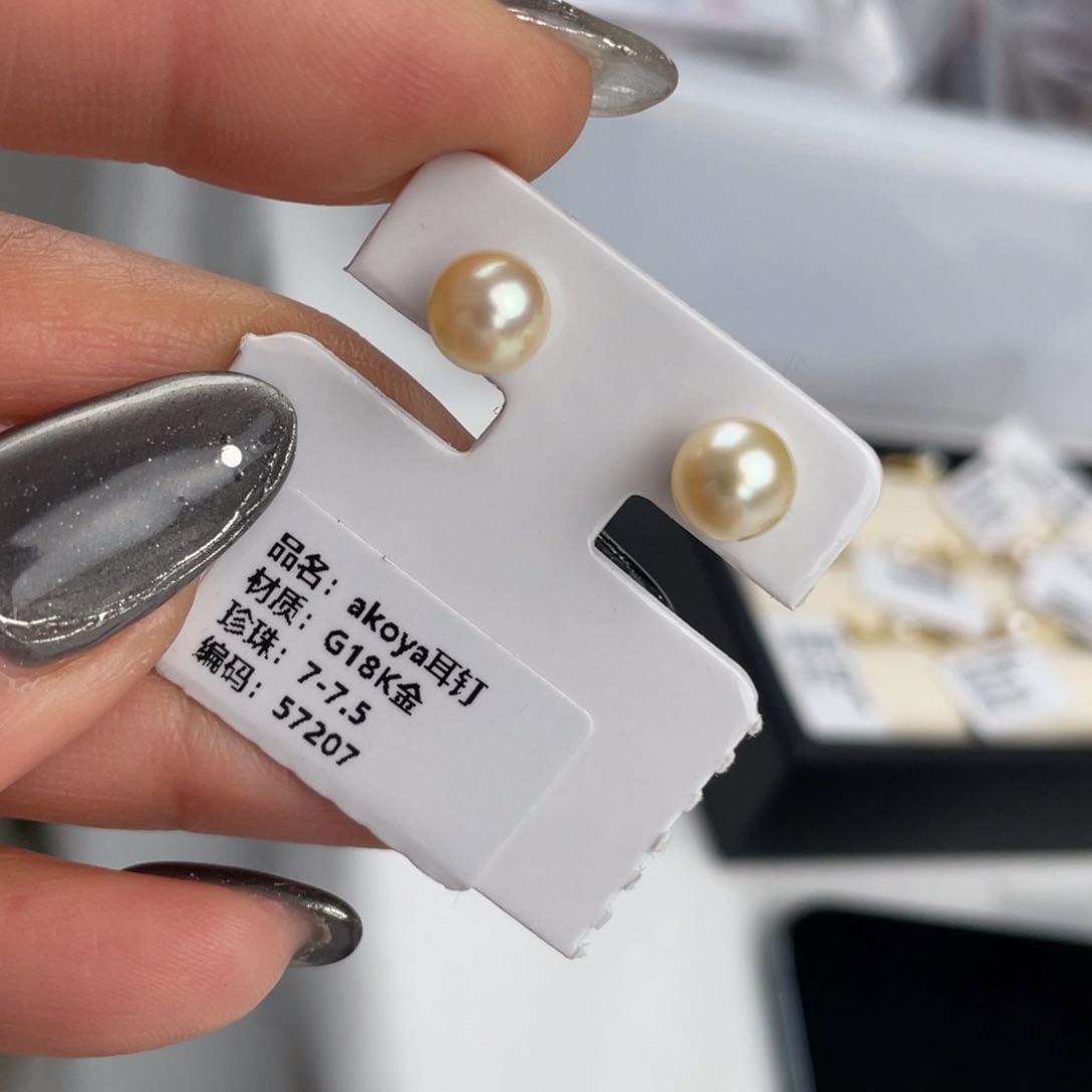 海水珍珠耳饰18K金镶嵌