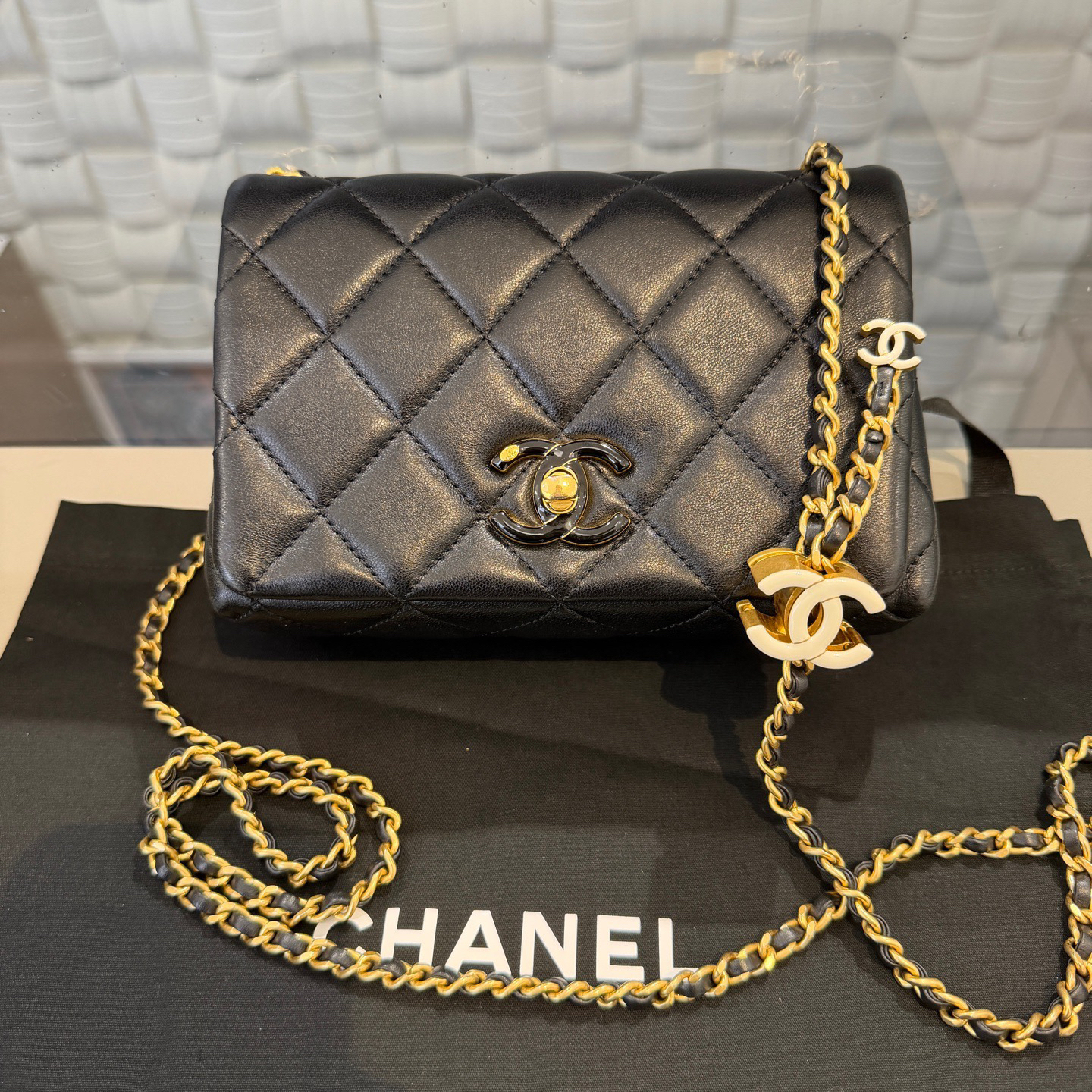 95新 Chanel/香奈儿 悦奢/24a/珐琅调节扣/中号黑色斜挎包/单肩包