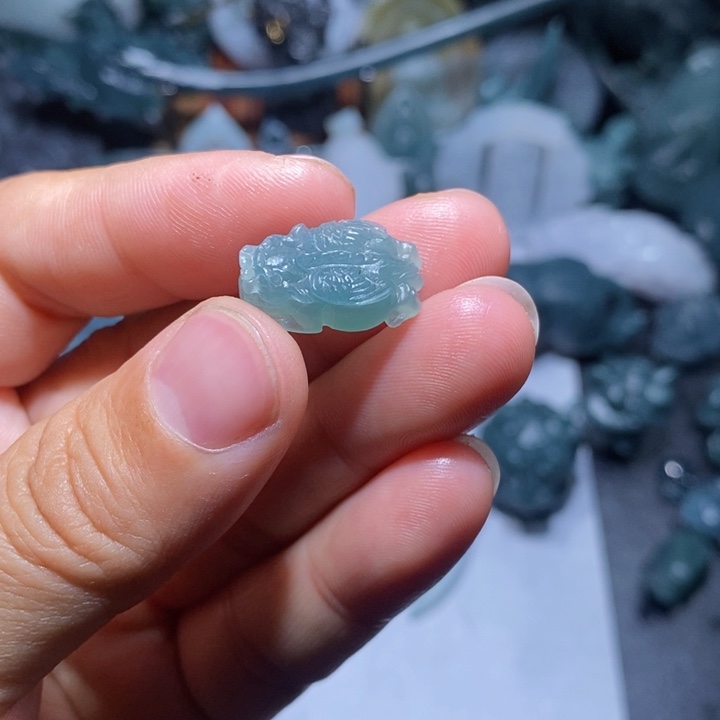 定制翡翠未镶嵌毛