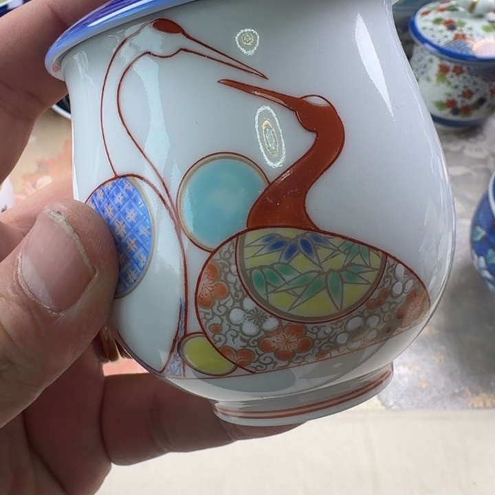 陶瓷等产品为一体企业的产品线