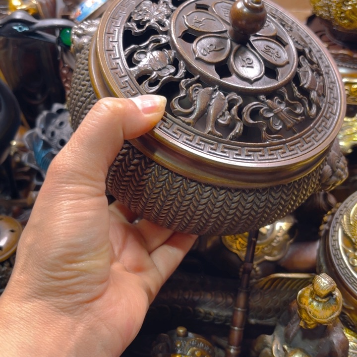 铜器摆件收收藏藏