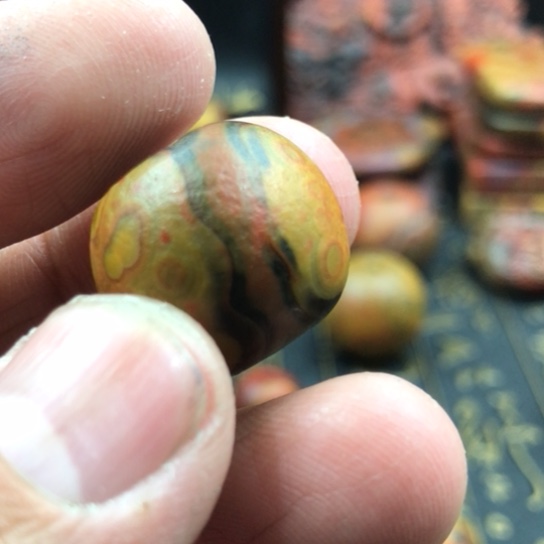 杨***子玛瑙/玉髓未镶嵌颈饰