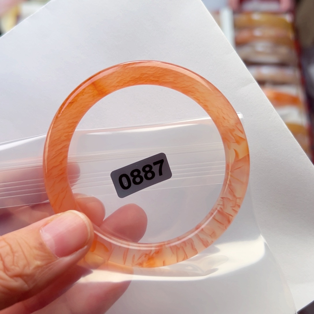 玛瑙/玉髓手镯52圈口未镶嵌冰**礼