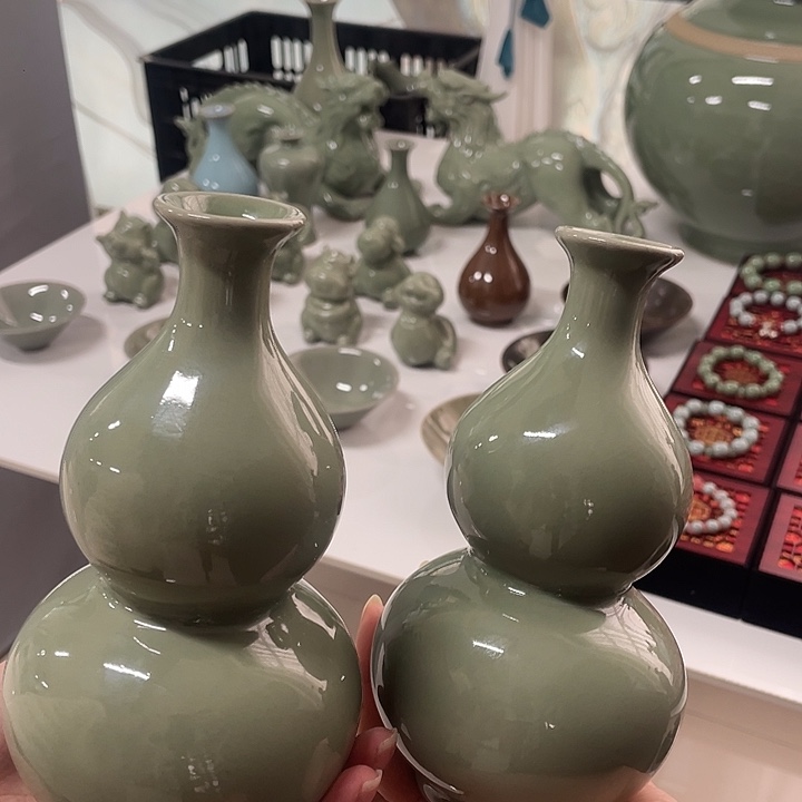 瓶瓷原产地原矿青绿葫芦瓶一对