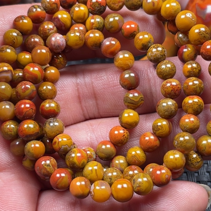 三***哥玛瑙/玉髓未镶嵌颈饰