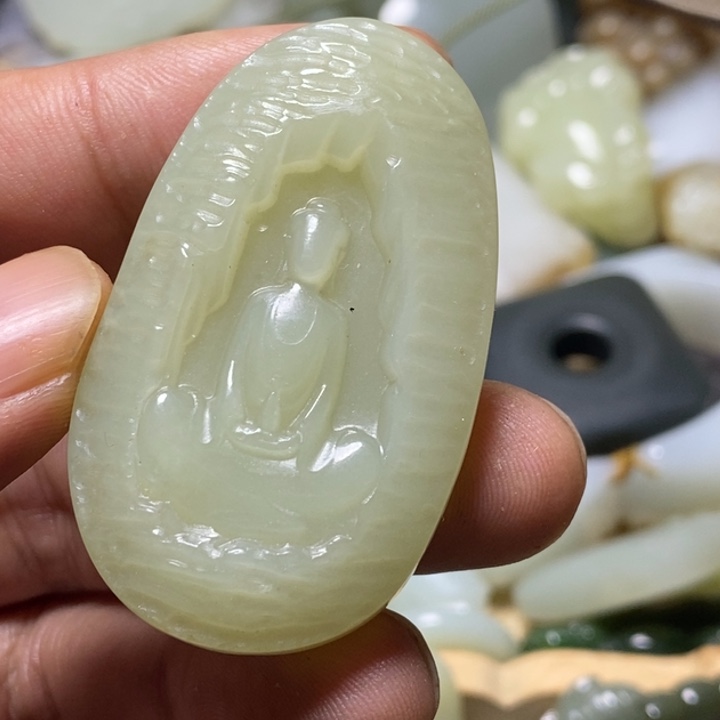 和田玉（糖玉）未镶嵌颈饰