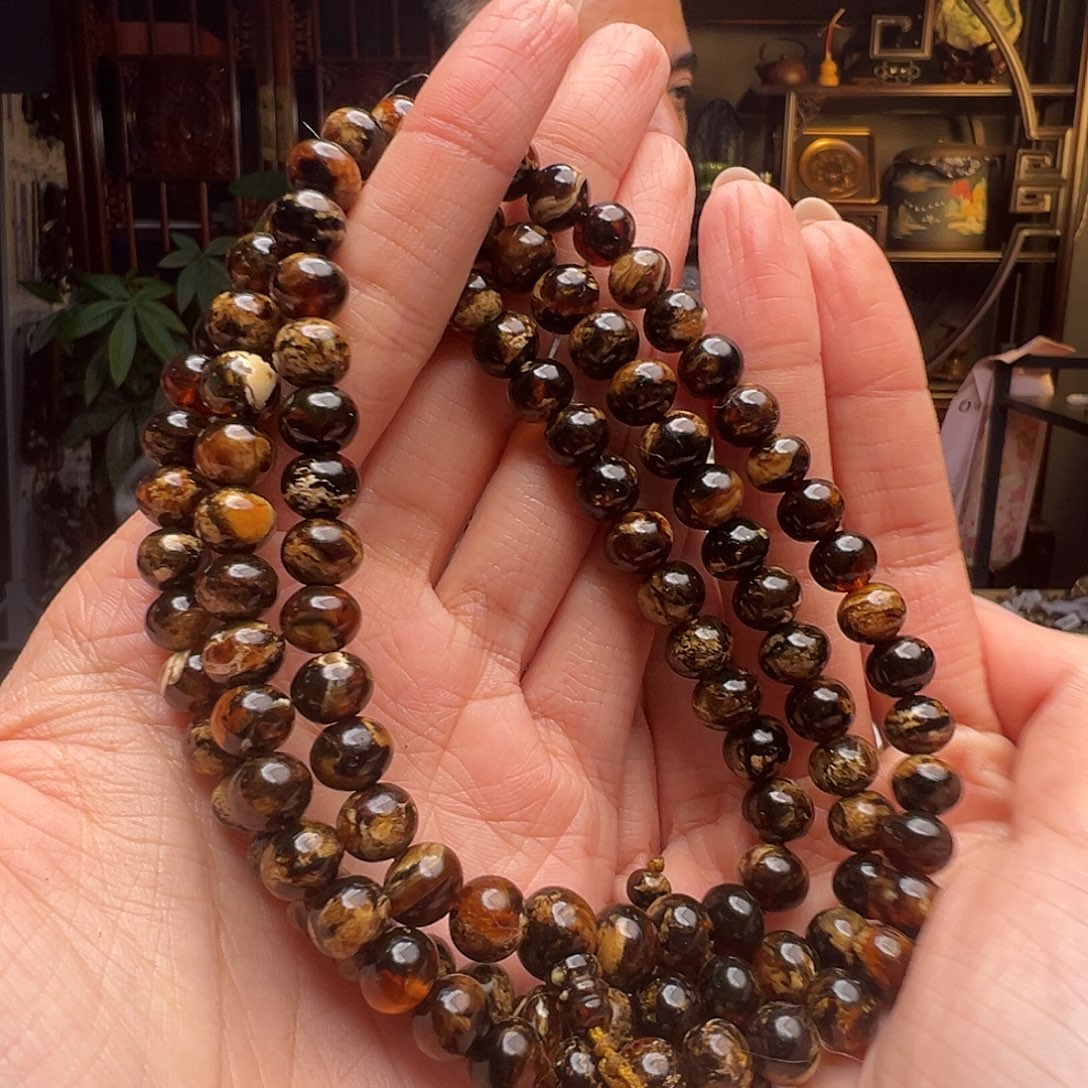 琥珀未镶嵌裸石抚顺琥珀20621八