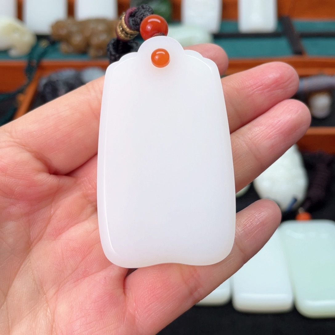 和田玉挂件未镶嵌