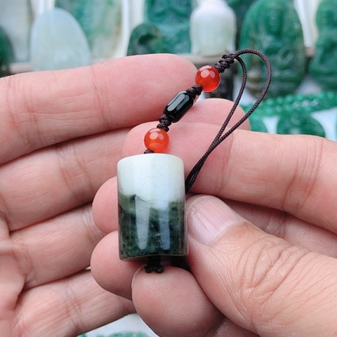 未镶嵌独山玉吊坠(不含链)海**月