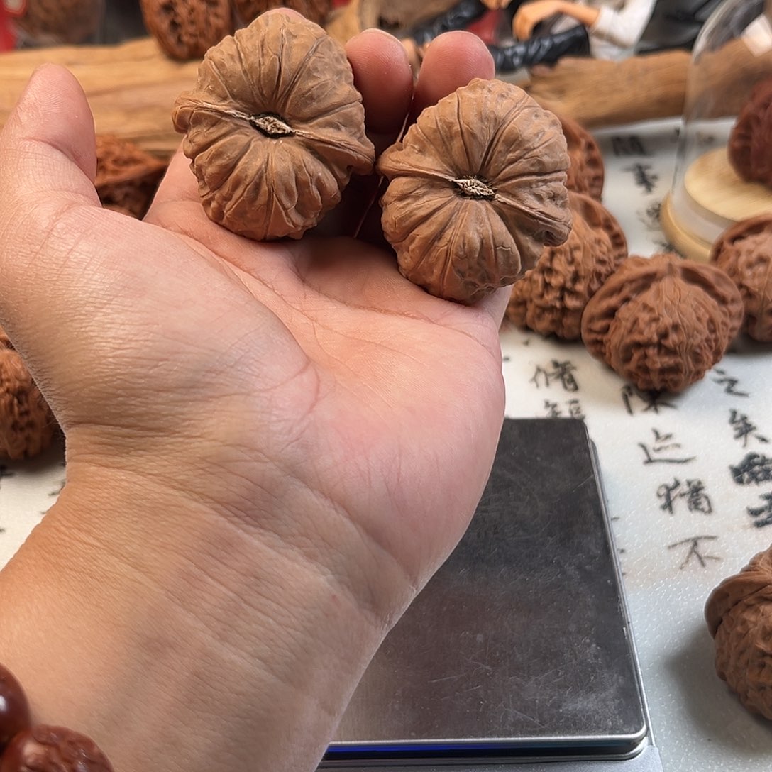 钢***蛋文玩核桃吊坠南瓜墩43尺