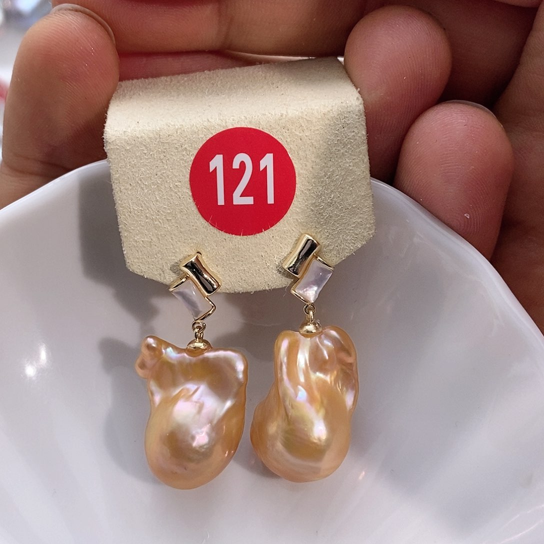 淡水珍珠颈饰未镶嵌