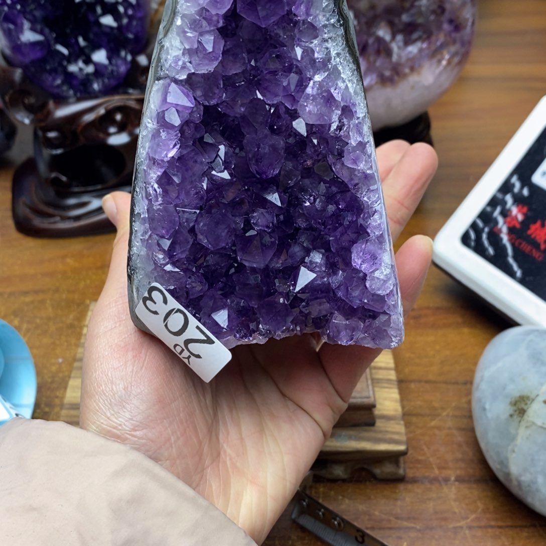 水晶大型摆件（非配饰）未镶嵌