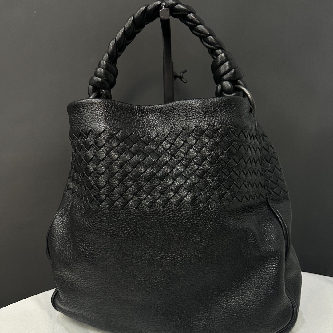 95新 BOTTEGA VENETA/葆蝶家 黑色麻花编织hobo包32cm/JJ5120103