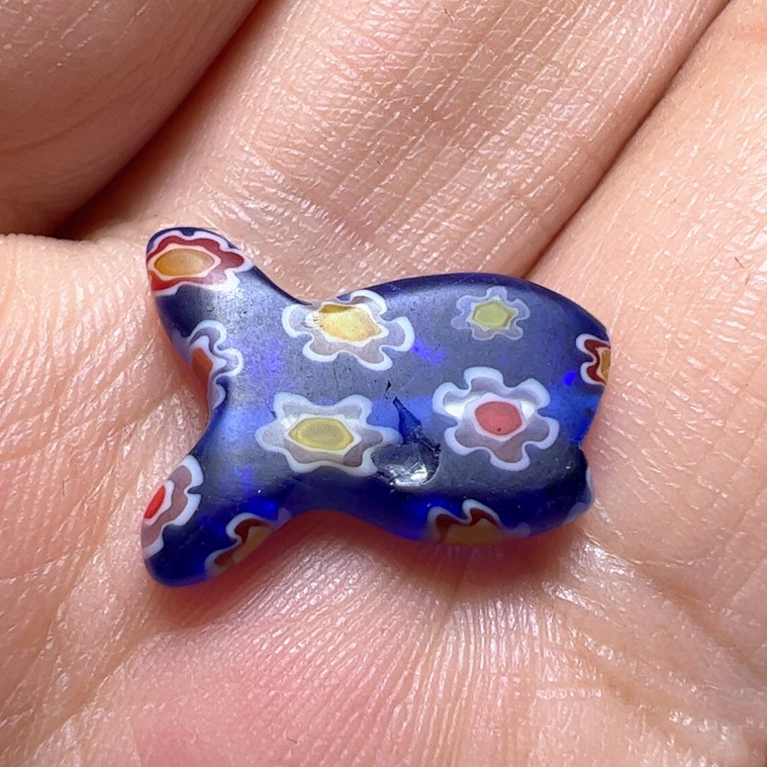 玻璃颈饰2467988888889