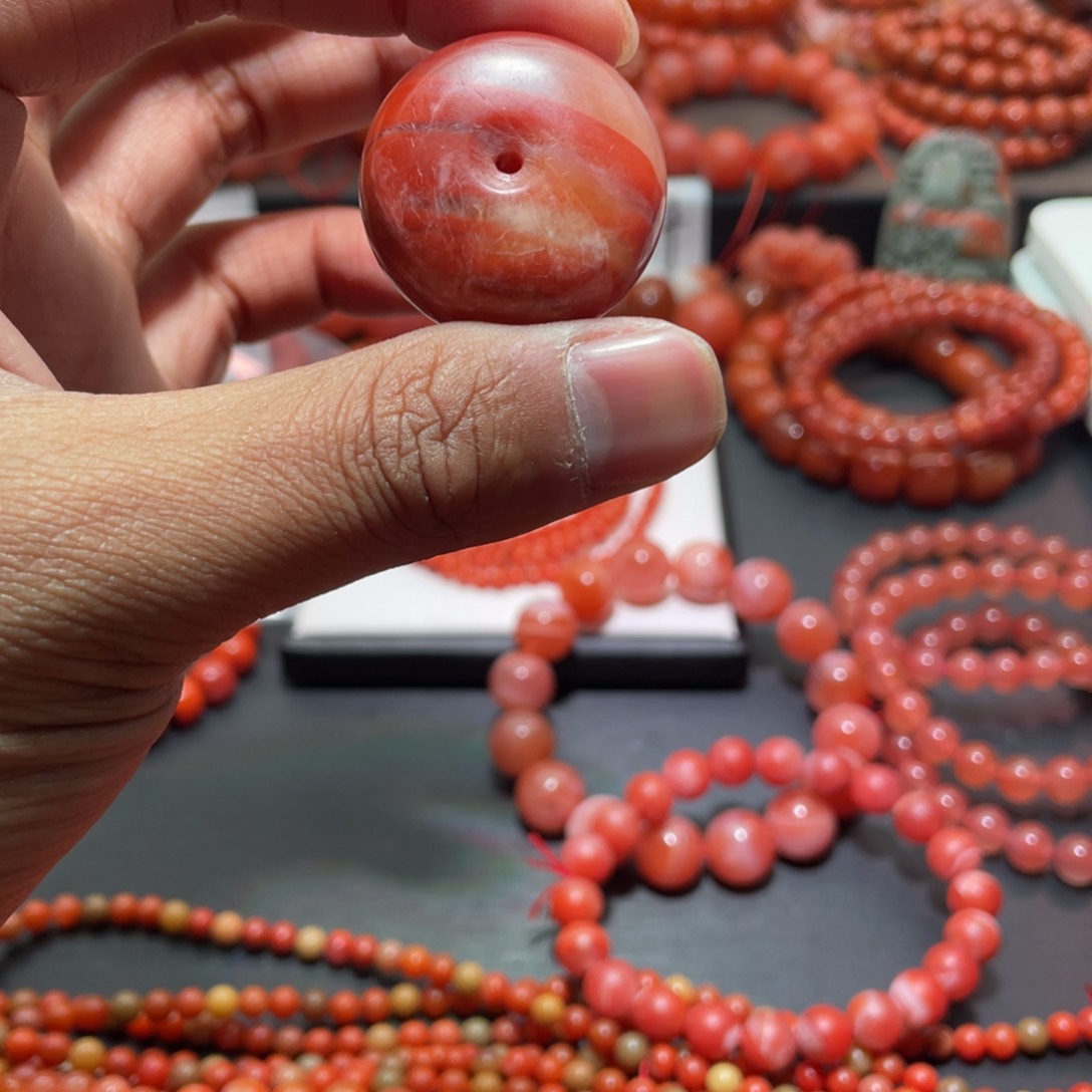 南红玛瑙手链未镶嵌