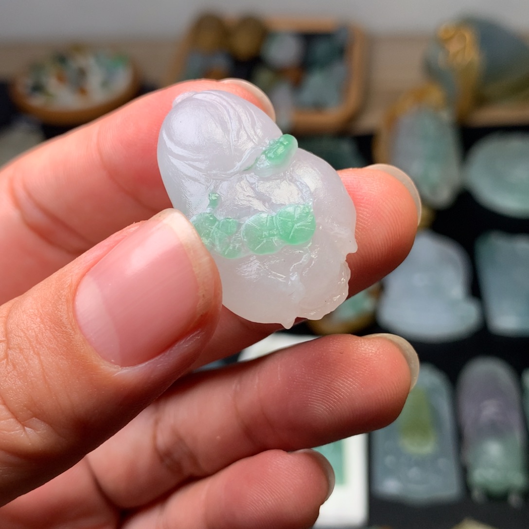 定制翡翠未镶嵌白菜