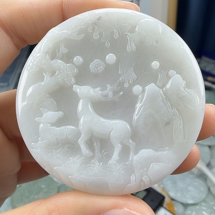 翡翠未镶嵌颈饰翡翠