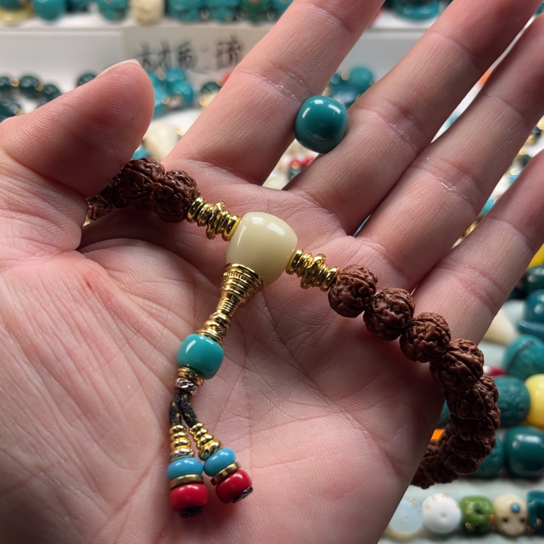 刘***啦颈饰琉璃琉璃配饰12