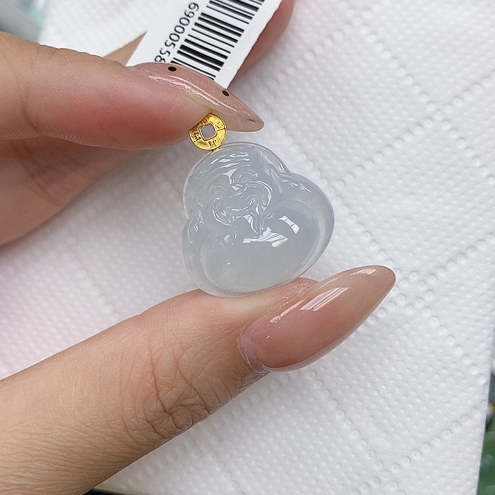 颈饰18K金镶嵌翡翠