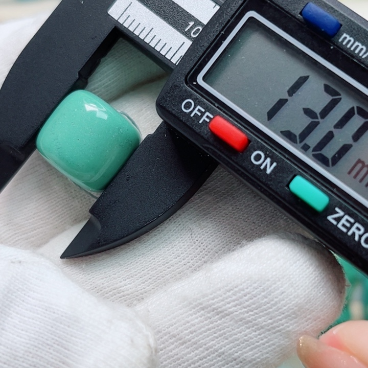 绿松石珠宝未镶嵌